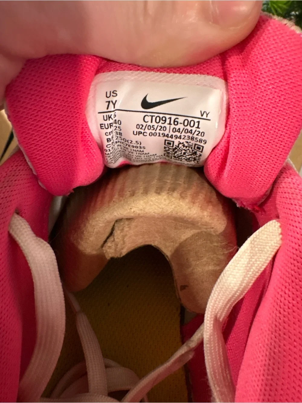 Nike Star Running Pink Womens running shoes size 7Y